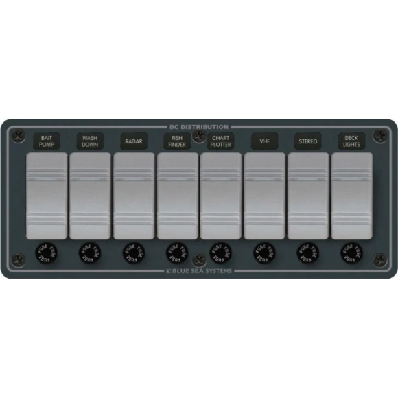 Blue Sea Systems Su geçirmez sigorta paneli. Flybridge ve açık kokpitler için dizayn edilmiştir.