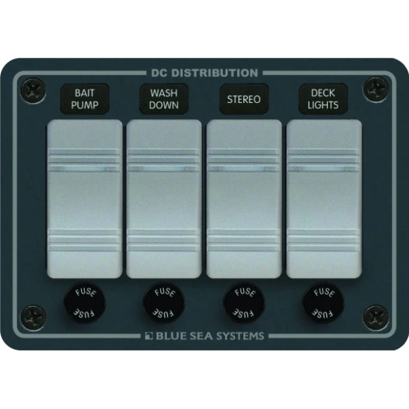 Blue Sea Systems Su geçirmez sigorta paneli. Flybridge ve açık kokpitler için dizayn edilmiştir.