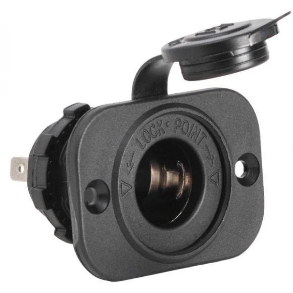 Çakmak soketi. Siyah polikarbonat.