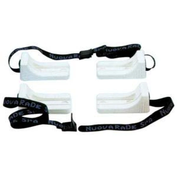 Nuova rade yakıt ve su tankları için sabitleme braketi.