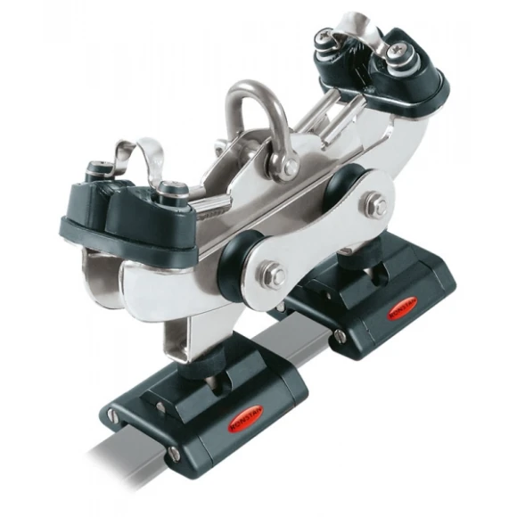 Otomatik ayarlı ana yelken arabası