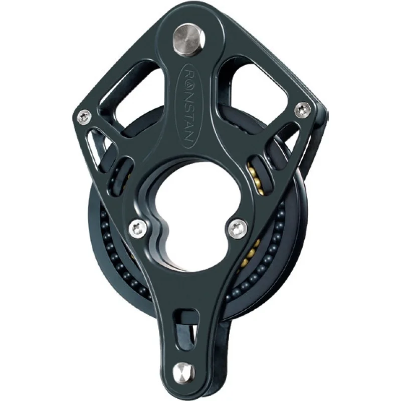 Pupa çarmıhı makarası, kuyruklu