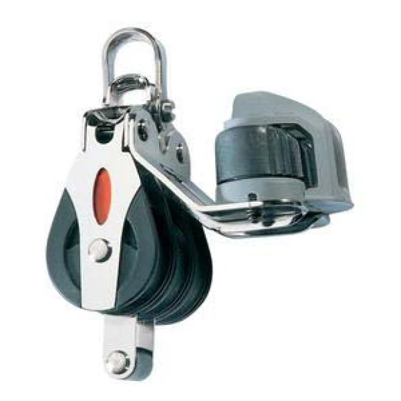 Ronstan 30 serisi makara. Üçlü, cemkilitli, kuyruklu.