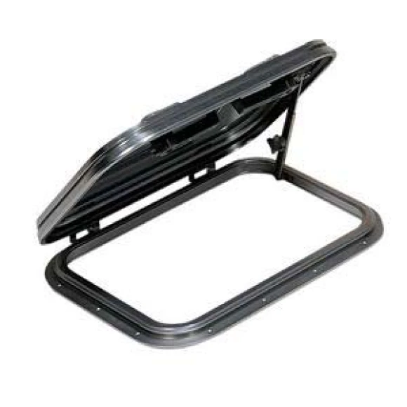 Vetus hatch. Tip libero.