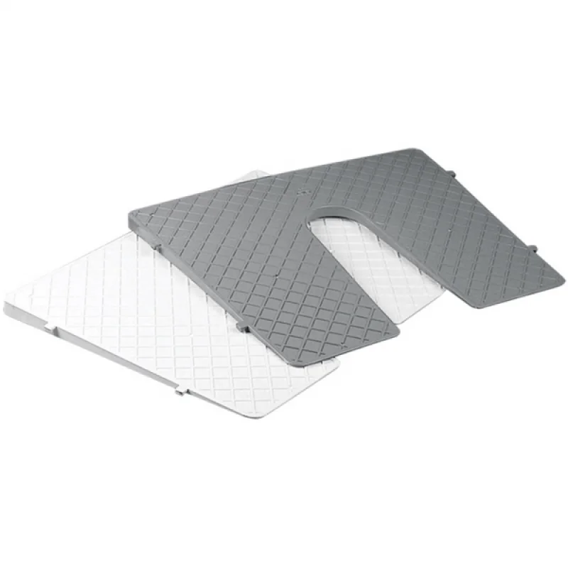 Plastik ayna plakası.