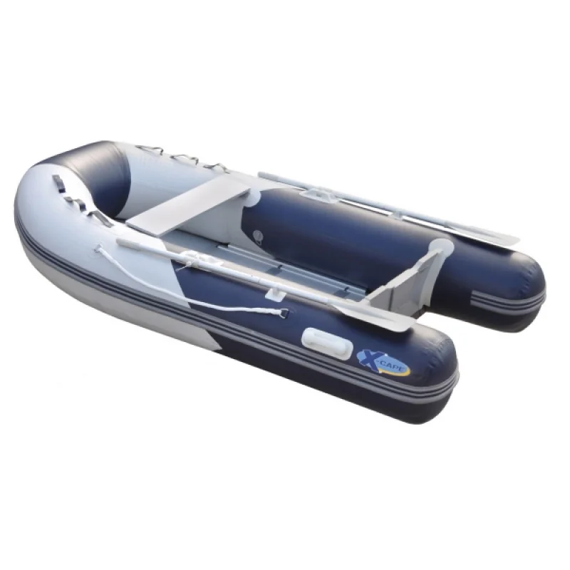 X-Cape Ahşap tabanlı şişme bot.