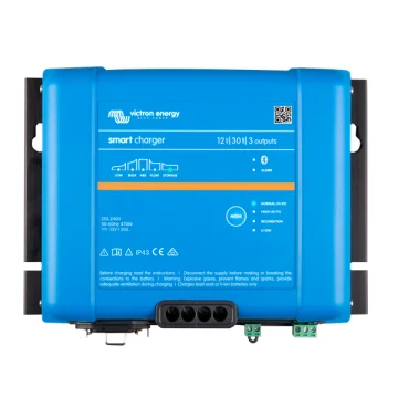 VICTRON ENERGY SMART IP43 CHARGER 12V/30A(3) 120/240V - 1
