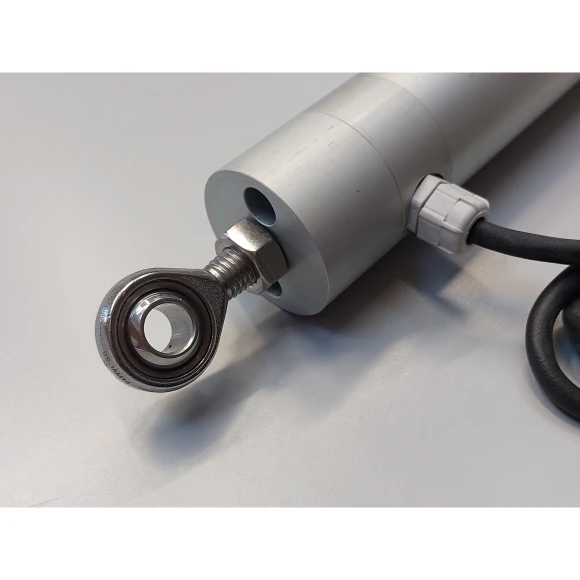 BARKA SRL Barka Aktuatör, İtme/Çekme. 600 Kg. 12V- 200mm